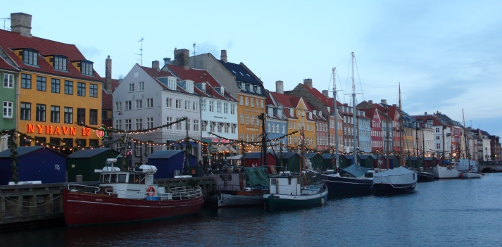 Danimarca - Architettura, storia vichinga e parchi tematici
